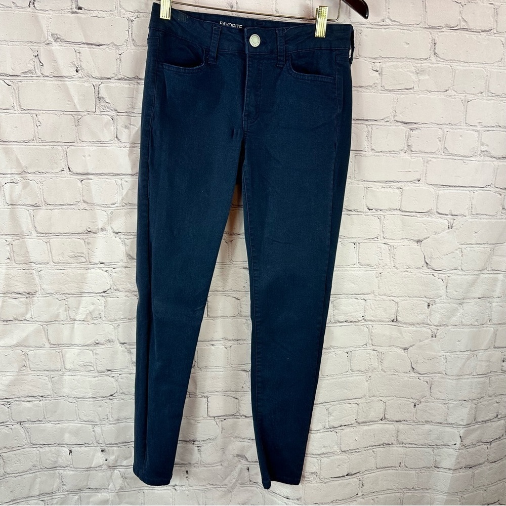 SO Navy favorite Low Rise Jeggings jr 7 casual denim stretch skinny jeans